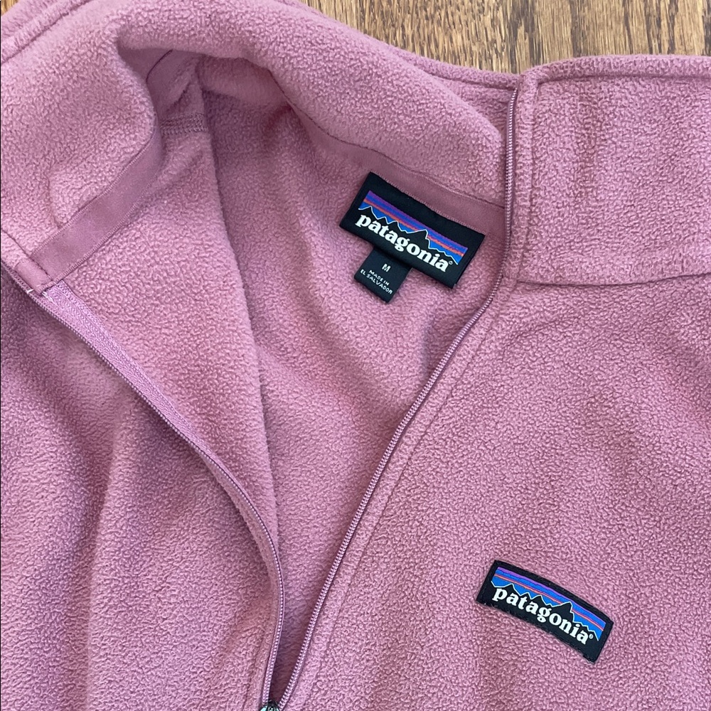 Patagonia Lavender Quarter-Zip Fleece Pullover - Picture 2 of 4